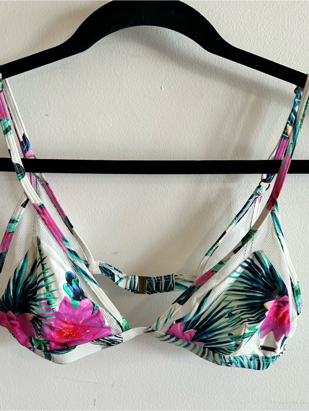 Ripcurl Tropical Floral Bikini Top —